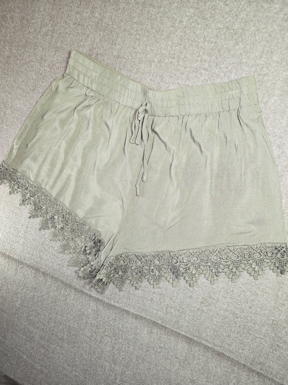 Forever21 Sage Drawstring Shorts Lace Hem Women's Large